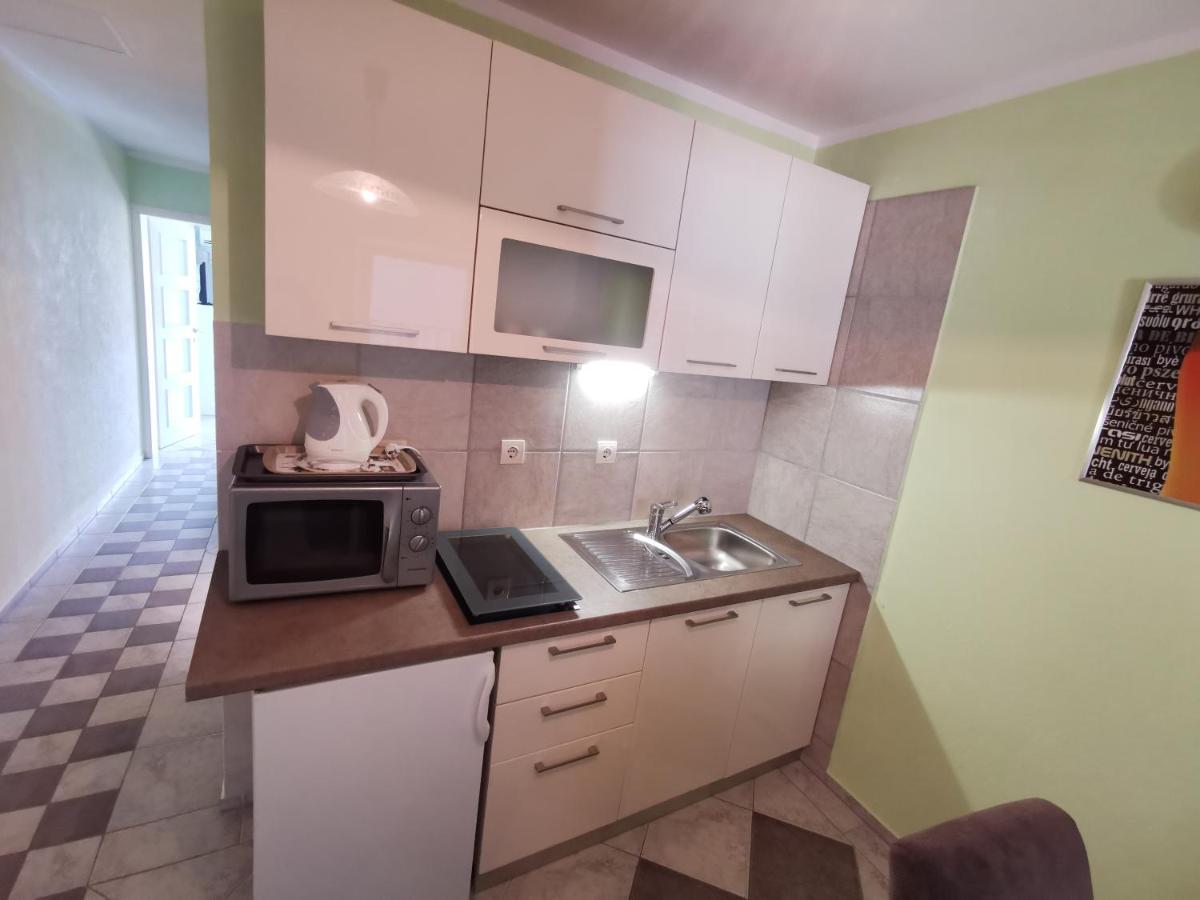 Apartments Villamare Grebaštica Buitenkant foto
