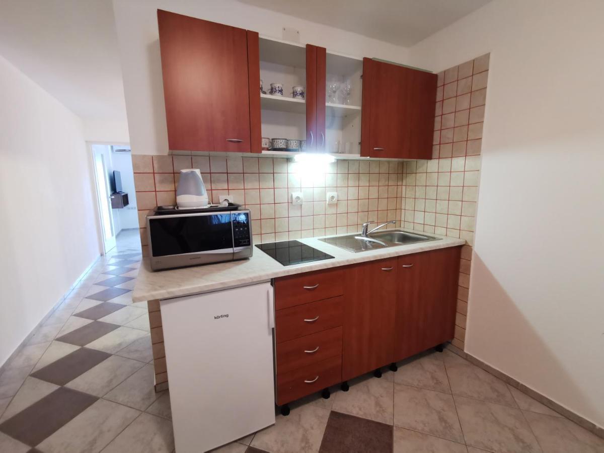 Apartments Villamare Grebaštica Buitenkant foto
