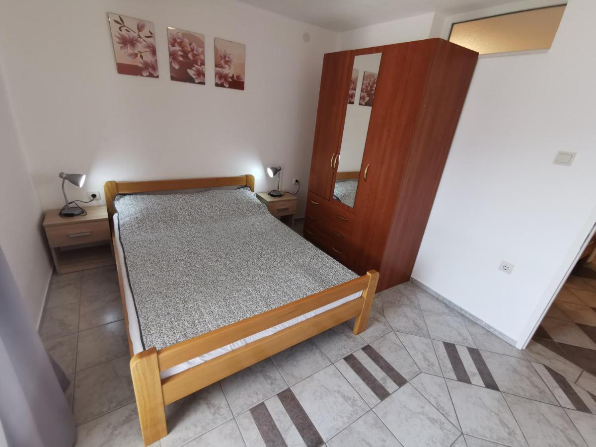 Apartments Villamare Grebaštica Buitenkant foto